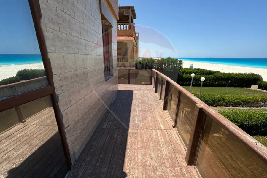 فيلا ستاند الون للبيع (حورس و الرمال الذهبية)  300م