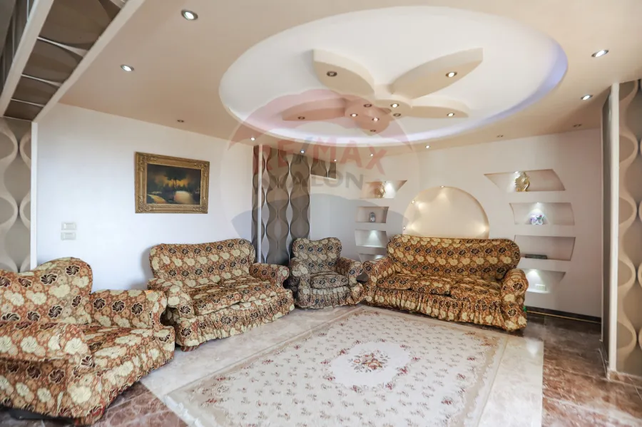 Apartment For Rent 560 m El-Mandra (King Hefny st.)