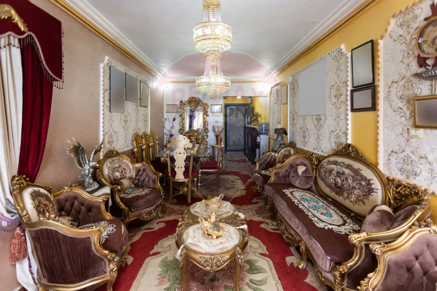 Apartment for sale 140 m Al-Assafra (Directly on the sea)