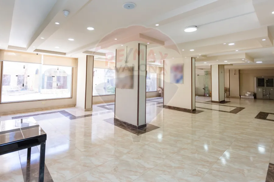 Commercial Mezzan for sale 500 m Victoria (Al-Saaa Square)