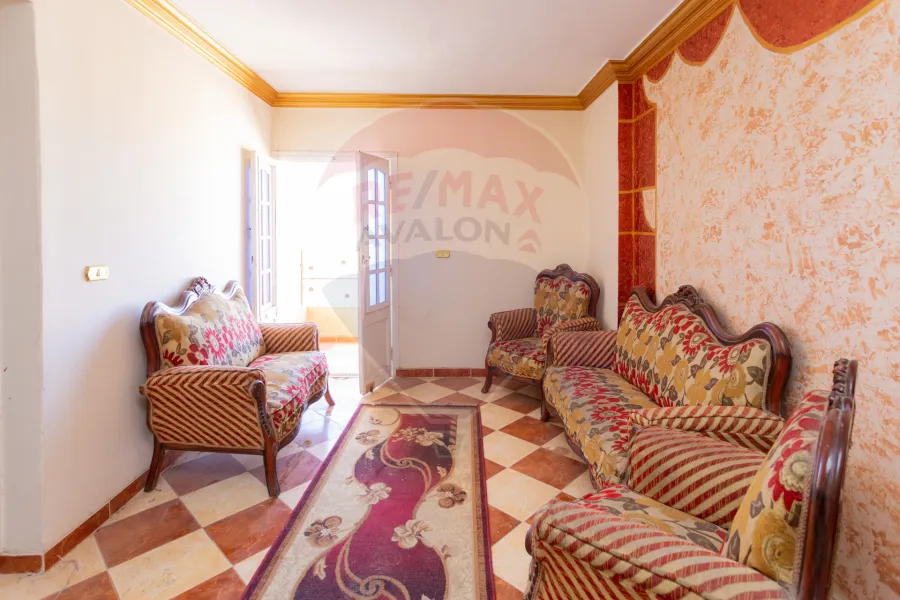 شقة للبيع 120 م المندرة (بجوار مدرسة فيوتشر)