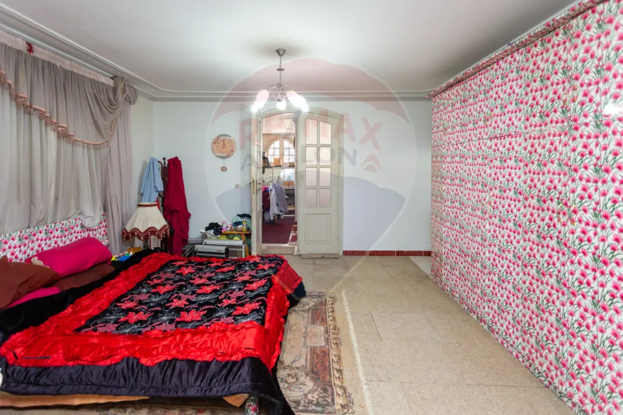 Penthouse for sale 1155 m Miami (Steps from Gamal Abdel Nasser St.)