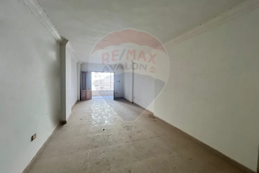 شقة للبيع 150 م المندرة (امام جامعه الدراسات الاسلاميه)