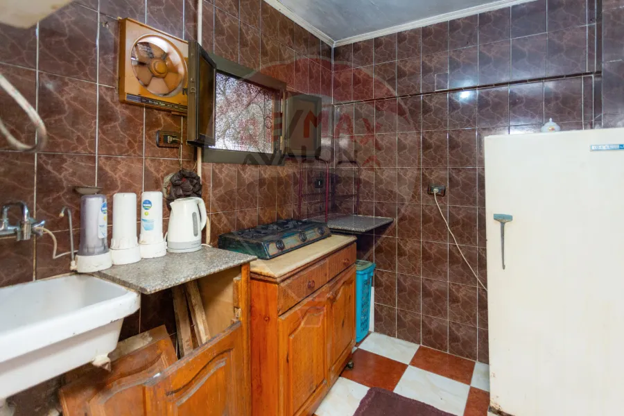 Apartment for sale 90 m Smouha (Steps from zahran market)