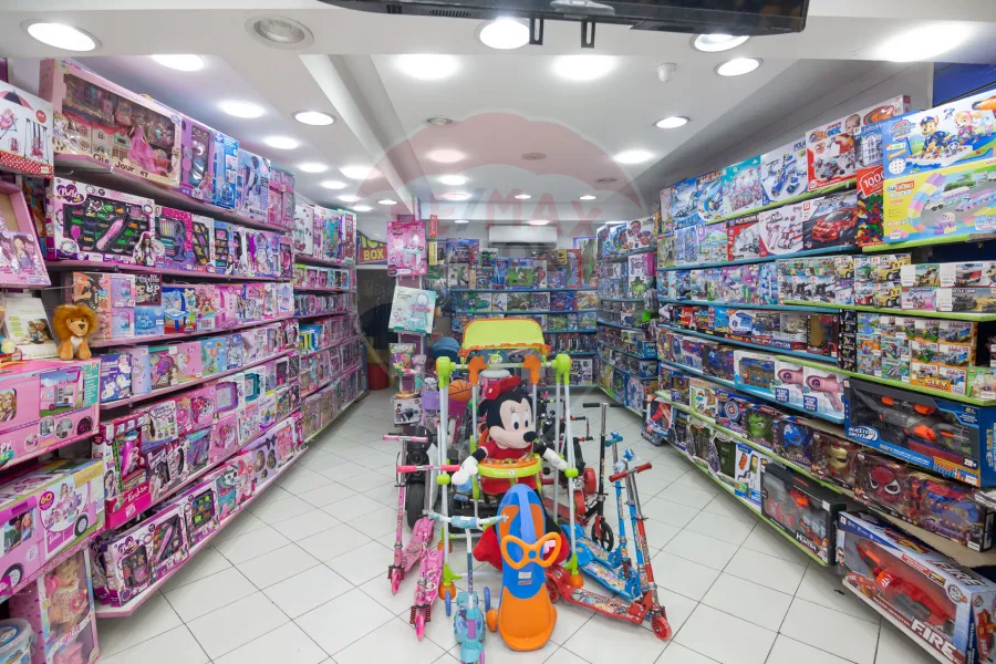 Shop for rent 70 m Smouha (Fawzy Moaz Main Street)