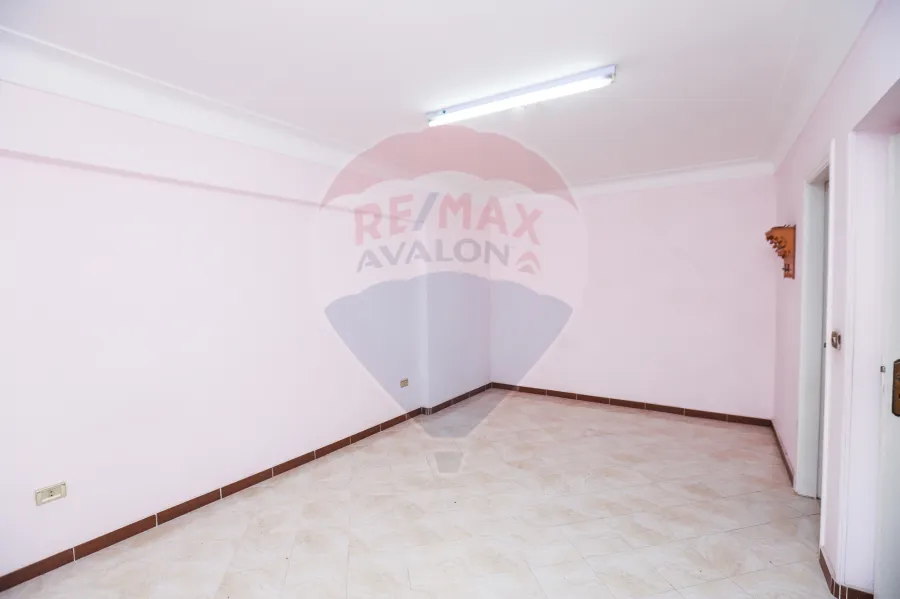 شقة للبيع 170 م السيوف ( متفرع من الترام )