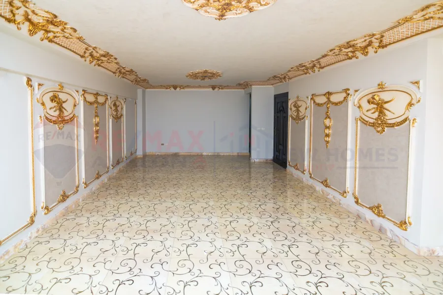 Apartment for sale 185 m Saba Basha (building on the sea - brand building)