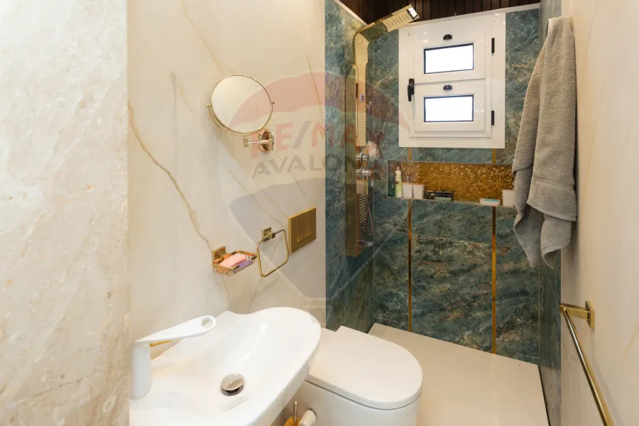 شقة للبيع 125 م السيوف (تقاطع ش النخيل مع ش السيوف)