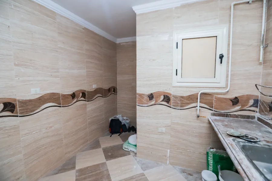 شقة دوبلكس للبيع 425 م لوران ( متفرع من ش الأقبال )