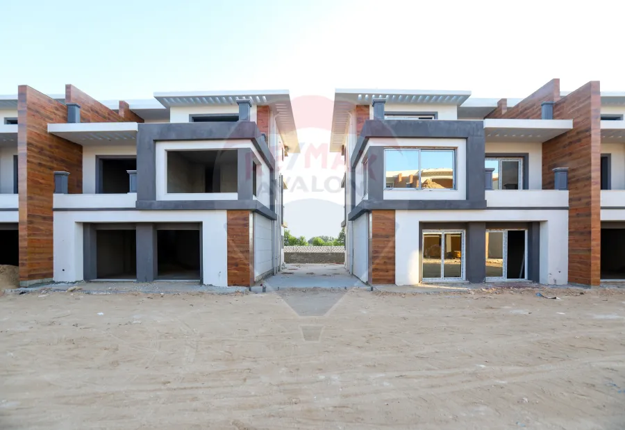 Stand alone villa for sale 270 m (Spring Star) King Mariout
