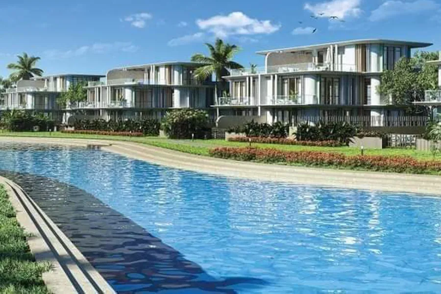 شاليه أرضي + جاردن للبيع (مارسيليا بيتش 5) رأس الحكمة 90 م شاليه + 77 م جاردن