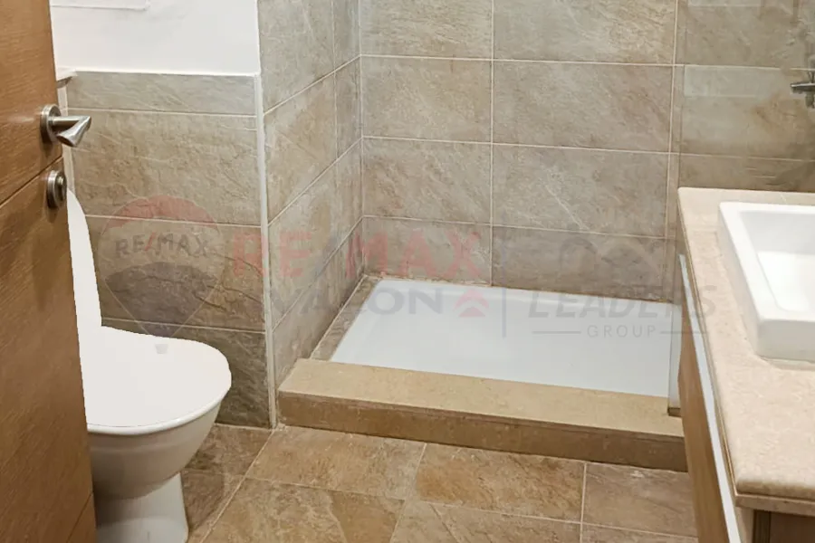 شاليه للبيع (مراسي مارينا 1) 150 م