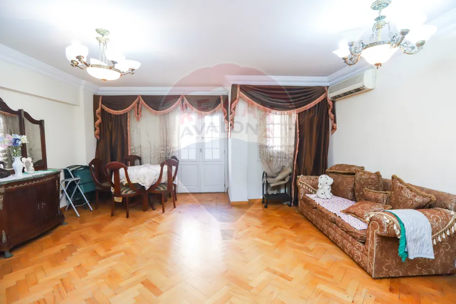 دوبلكس للبيع 170م سابا باشا (رابع نمرةمن البحر)