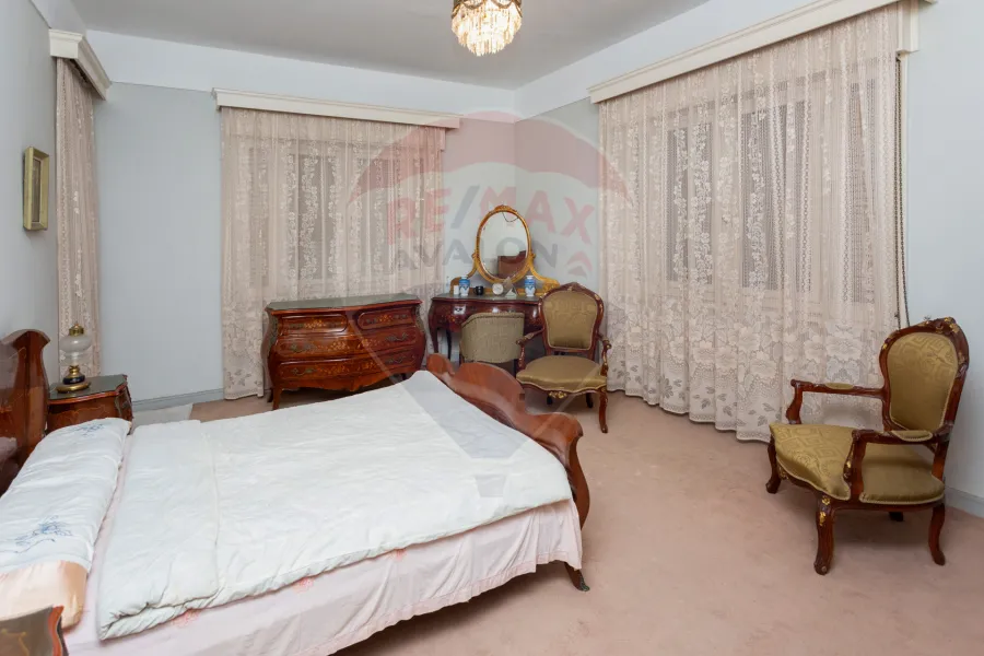 Villa for sale 750 m Roshdy (Ibrahim Helmy St.)