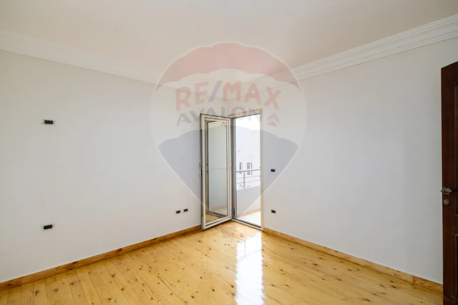 Apartment for sale 205 m Wabour Al-Mayah (Galal El-Din El-Desouky St.)