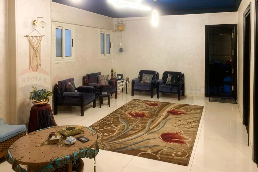 Apartment for sale 85 m Gleem (second number from Abu Qir St)