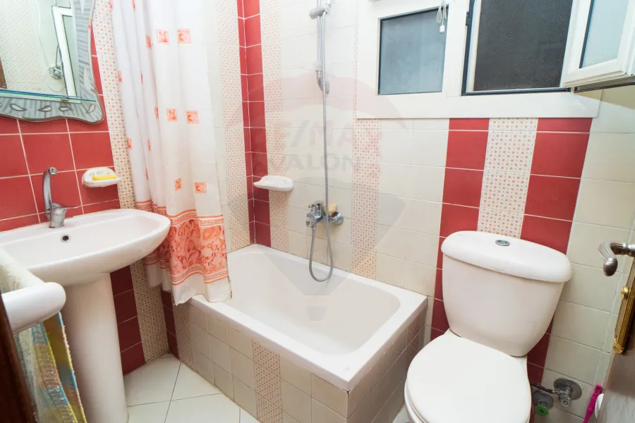 Apartment for Sale 170 m Mostafa Kamel (Abu Qir St.)