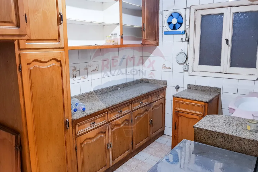 شقة للإيجار 140 م سان ستيفانو (متفرع من الترام)