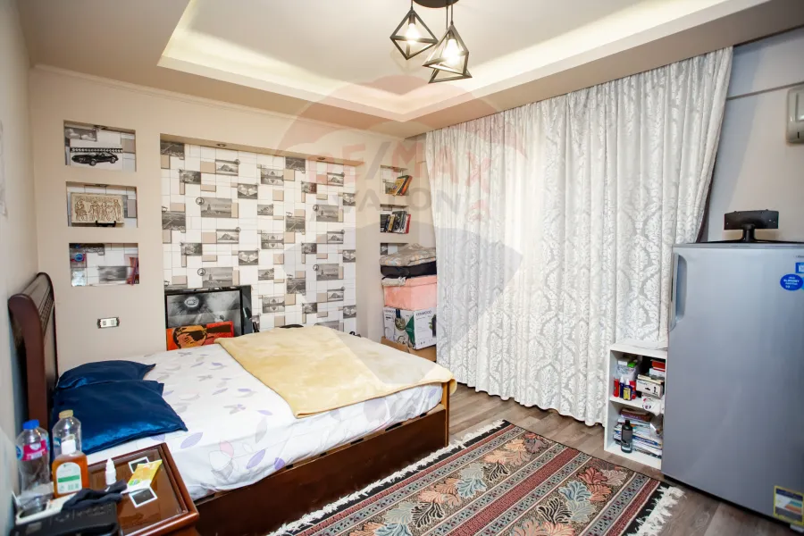 شقة للبيع 185 م كفر عبده (ش ابراهيم شريف - عمارة براند)