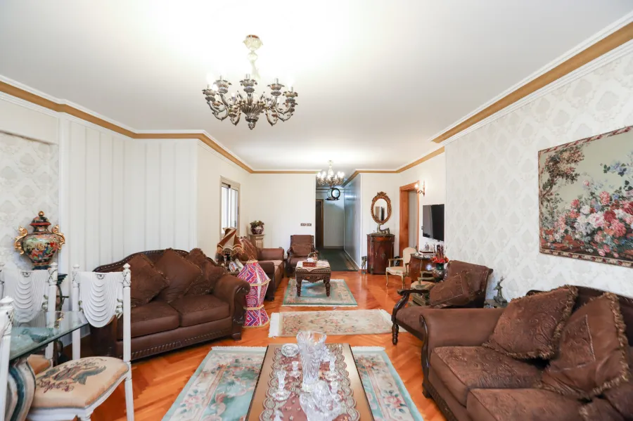 Apartment for sale 177 m Louran (Sharaawy St.)