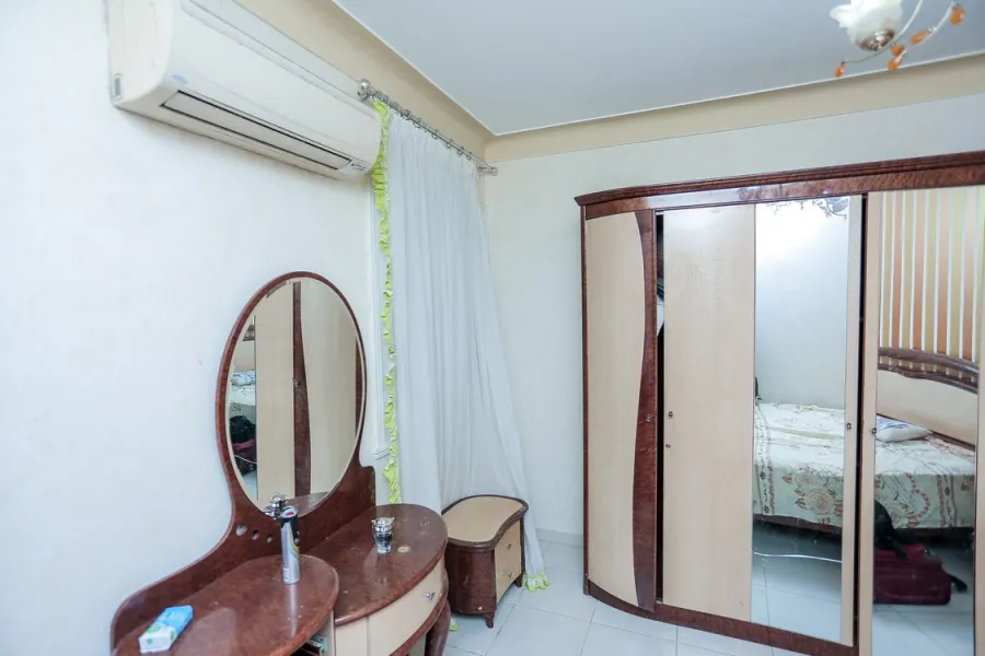 شقة للايجار مفروش 170م العصافرة (على البحر مباشرة)