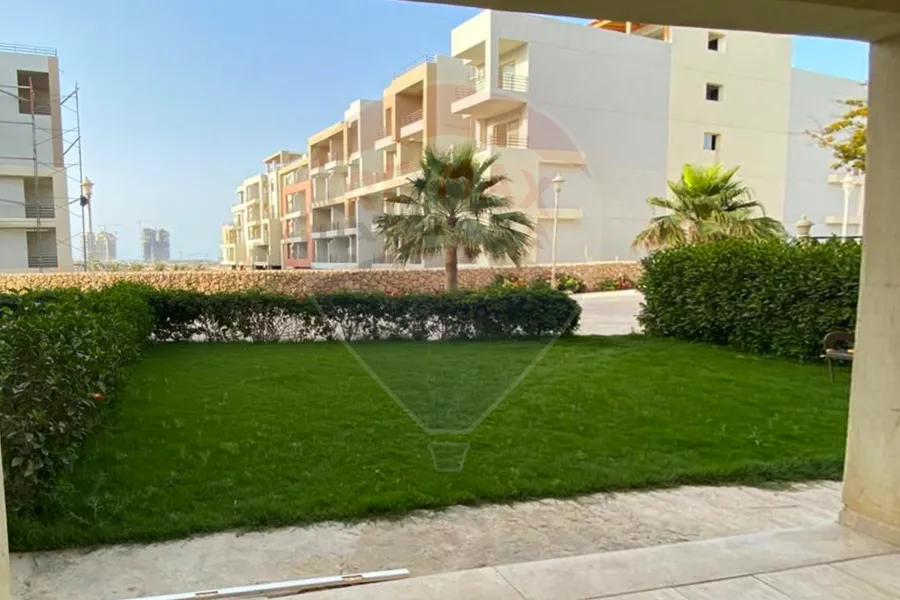 شالية ارضي بجاردن للبيع (ستيلا مارينا) 130 م + 60 م جاردن