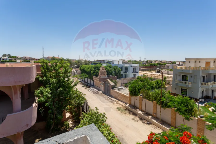 فيلا مستقلة للبيع 520 م الكينج مريوط (طريق الكافوري خلف عكنش)