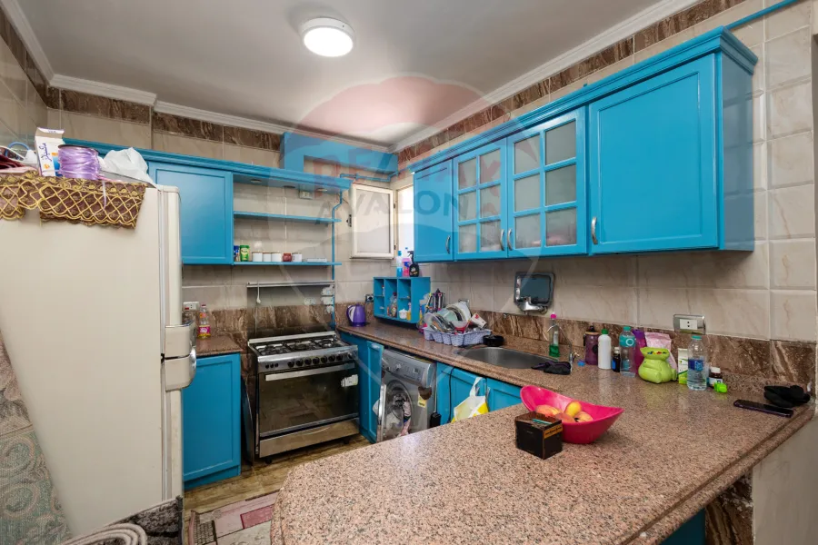 شقة للبيع 130 م  ستانلي (ش احمد فؤاد درويش)