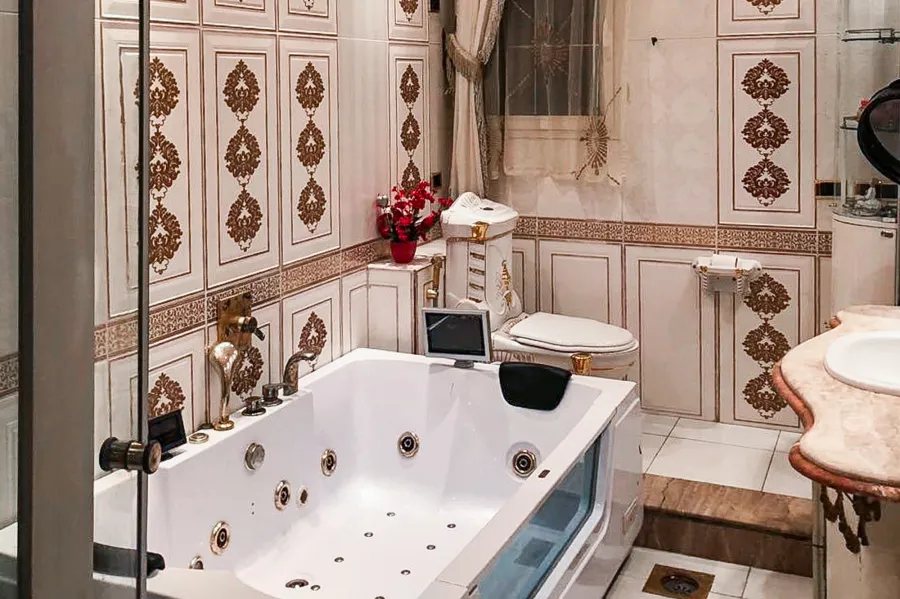 Apartment for sale 600 m San Stefano kornich (Al Nahhas Building)