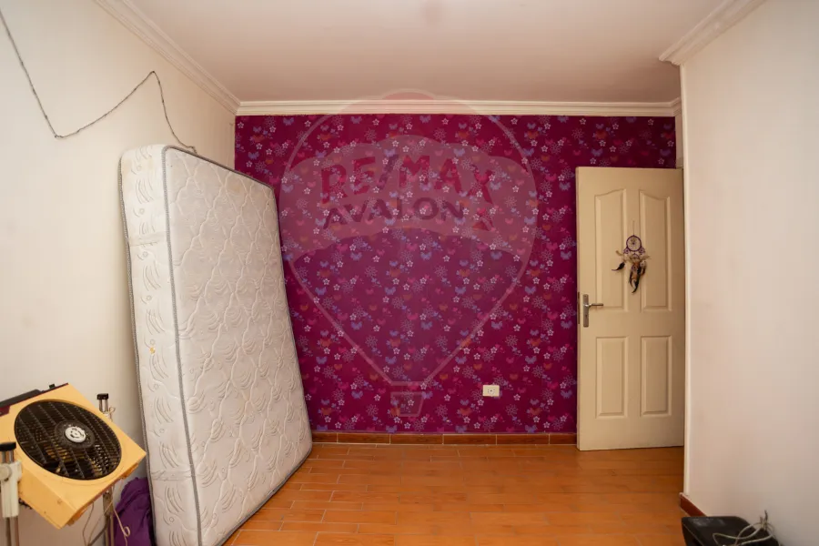 Apartment for sale 142 m Kafr abdou (Skina bnt elhoussin St.)