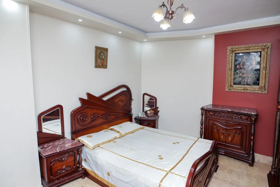 شقة للبيع 160م سيدي بشر بحري (ش العيسوى الرئيسي)