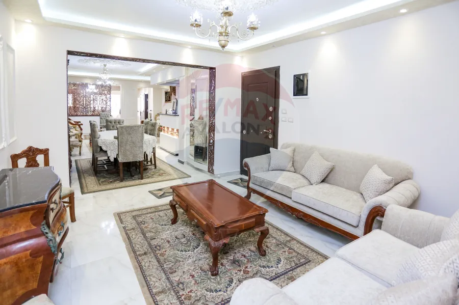 Apartment For Sale 180 m Miami ( Steps From Esawi St.)