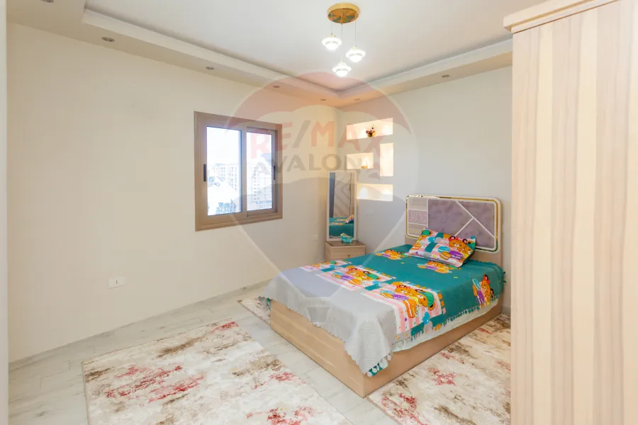 شقة للبيع 125 م السيوف (تقاطع ش النخيل مع ش السيوف)