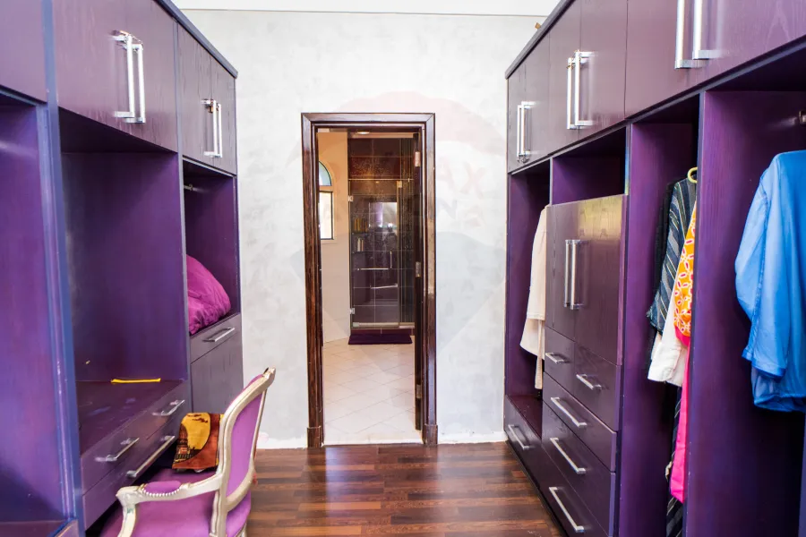 فيلا للإيجار المفروش 1,100  م كينج مريوط (متفرع من طريق الكافوري)