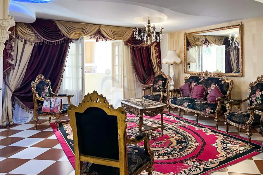 شقة للبيع 185 م جناكليس (ش مرتضي)