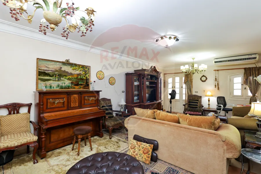 Apartment for sale 179 m Smouha (branching from El-Khamsin Street)