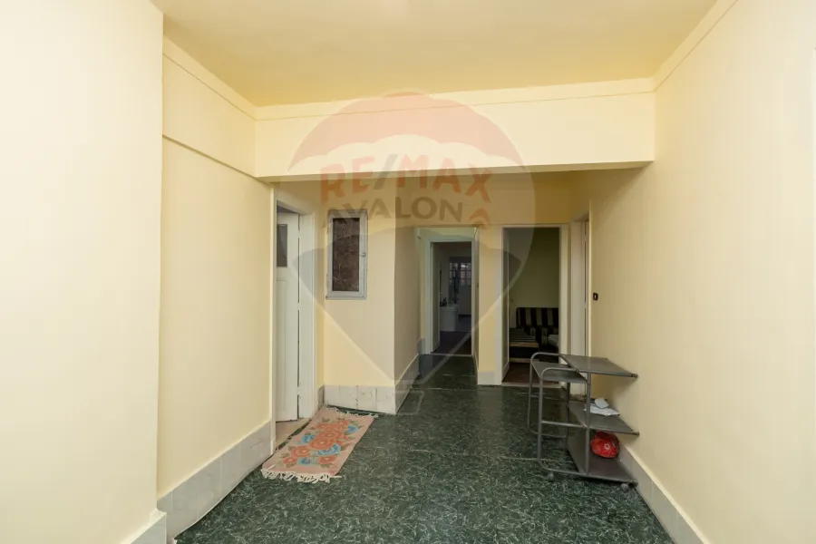 Duplex apartment for sale 260 m, Sidi Bishr (Khaled Ibn El Walid St.)