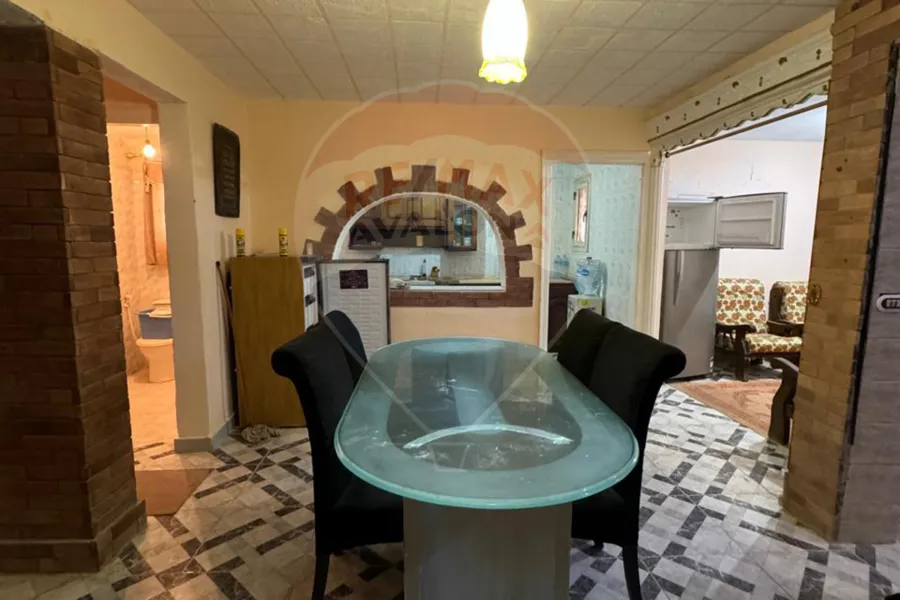 فيلا ستاند الون للبيع (حورس و الرمال الذهبية)  300م