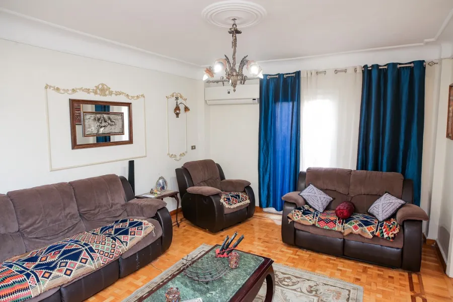 Duplex for sale 160m Tharwat (Branched From Abdelhamed Eldeeb St.)