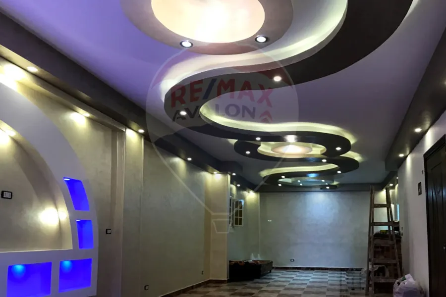 شقة للبيع 126 م المندرة (متفرع من ش جمال عبد الناصر)