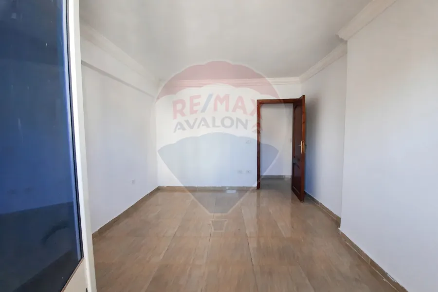 apartment for Rent 175 m Sporting (Helmy Bahgat St.)