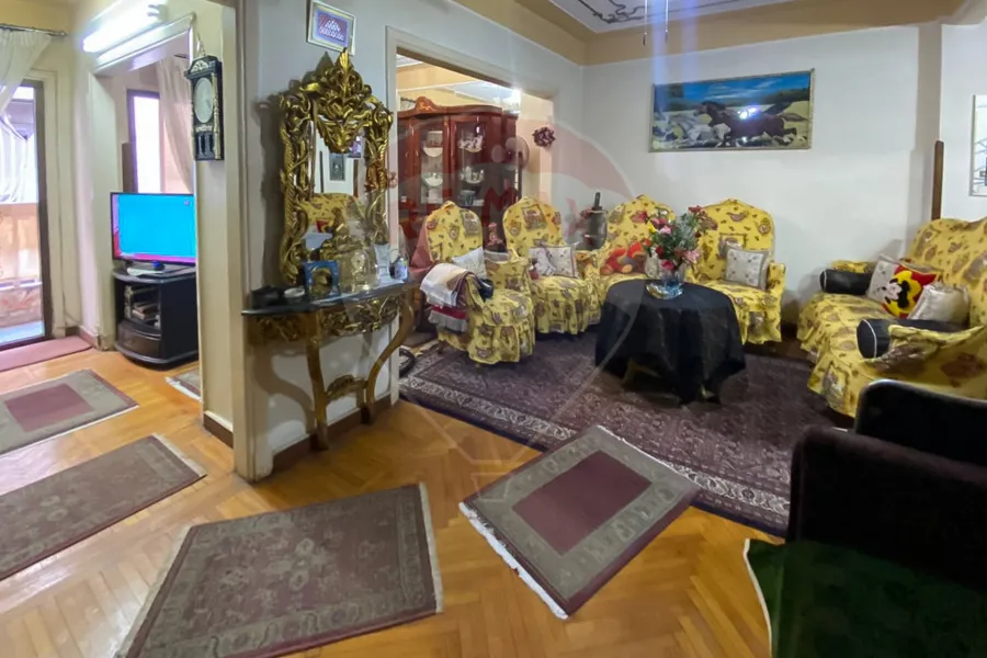 Apartment for sale 135 m Janaklis (steps from Abu Qit st.)