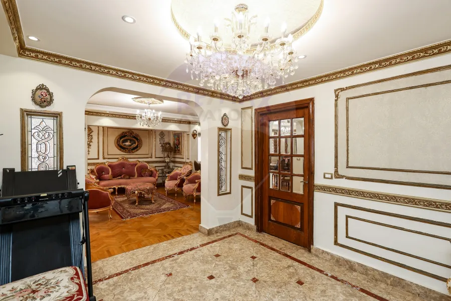Apartment for sale 200 m Gleem ( second number of Abu Qir St. )