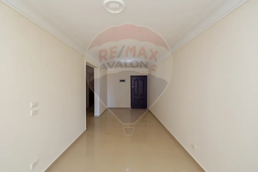 شقة للبيع 130 م فلمنج (ش أحمد باشا ترك - بجوار فتح الله)