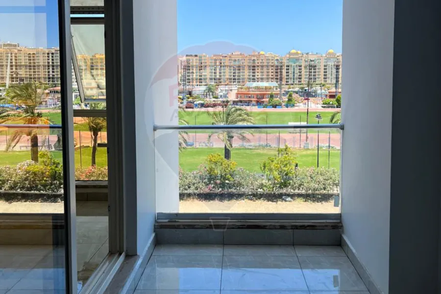 شقة للبيع 206 م سموحة (جراند فيو)