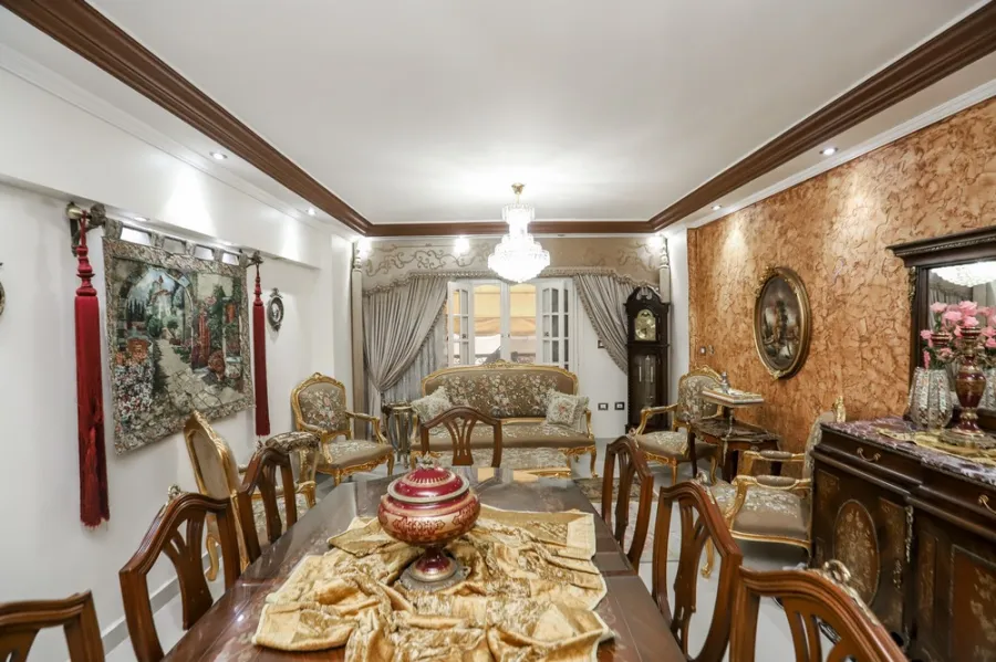 شقة للبيع 130م بولكلي (ش ابراهيم راجي)