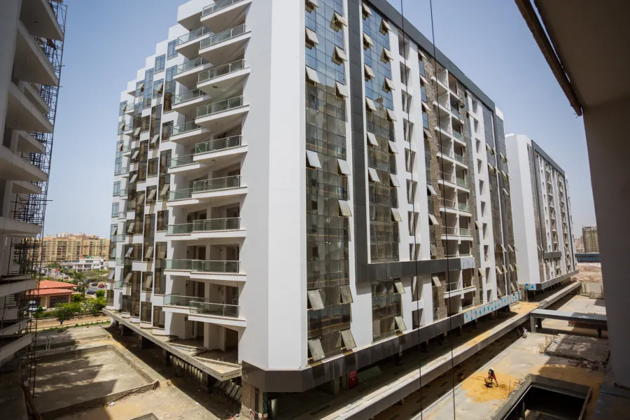 شقة للبيع 132 م  سموحة (كومباوند جراند فيو)