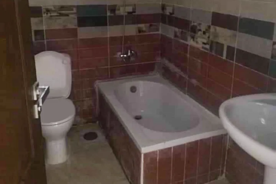 شاليه ارضي بجاردن للبيع (امارتيس هايتس - رأس الحكمة) 100 م