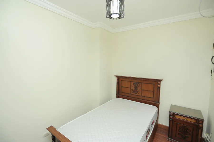 شقة للبيع 130 م سموحة ( كومباوند جرين تاورز)