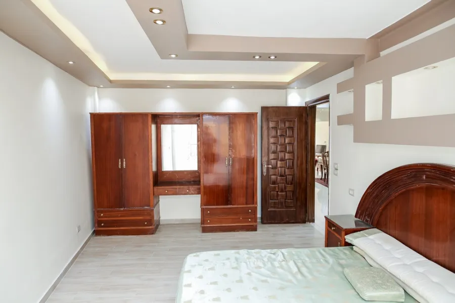 Furnished Apartment For Rent 176m Laurent